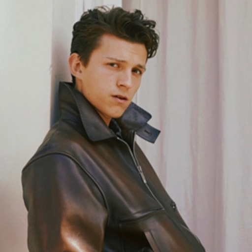 TomHolland is ✨HOT✨