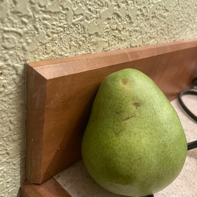a simple pear.